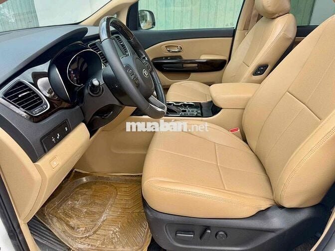 SEDONA 3.3 2020 XĂNG FULL ,HỖ TRỢ VAY 70% XE CHẤT