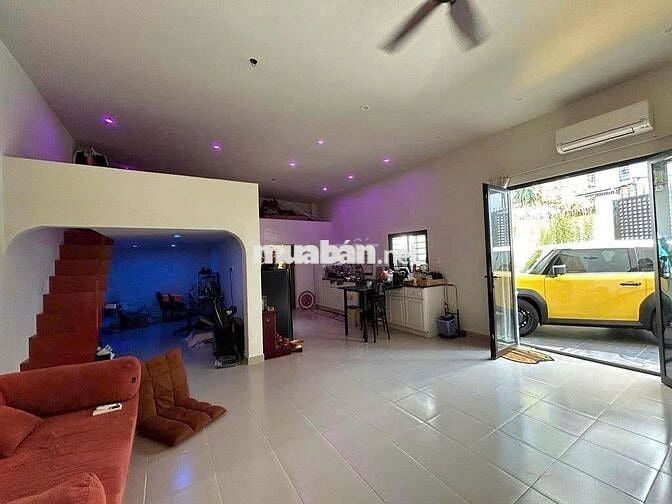 Cho Thuê Nhà Đường Trần Văn Đang, Tân Bình ( Ngang 8.8m )