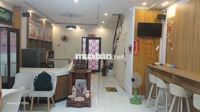 Cho thuê nhà nguyên căn, diện tích 5x20, 1 trệt,2 lầu,nội thất đầy đủ