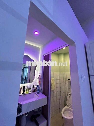 Cho Thuê Nhà Đường Trần Văn Đang, Tân Bình ( Ngang 8.8m )
