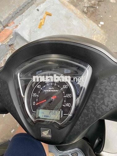 Vision bản đặc biệt xe lướt