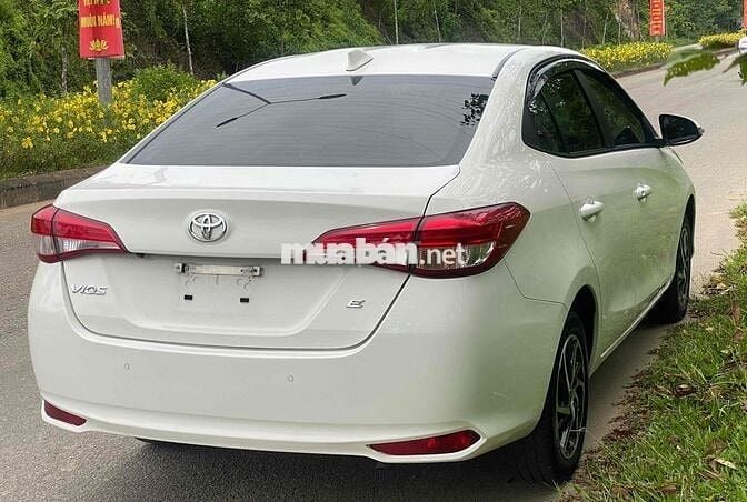 Toyota Vios 2022 E CVT - 42500 km