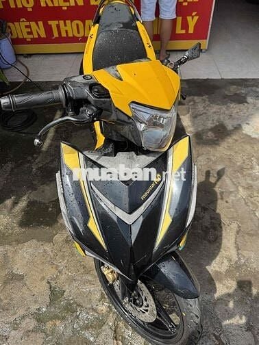 Thanh lý exciter 150 đen vàng đẹp máy ngon êm chất