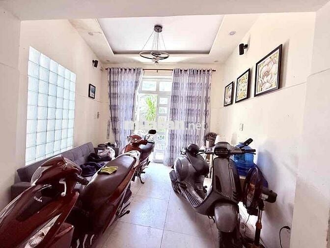 DIỆN TÍCH KHỦNG GIÁ RẺ HẺM XE HƠI - SẴN DÒNG TIỀN CHO THUÊ 24tr/tháng