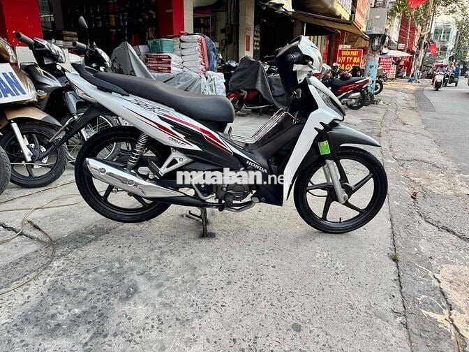 🔴🔴 Wave RSX Fi đký T10/2020 chính chủ xe đẹp