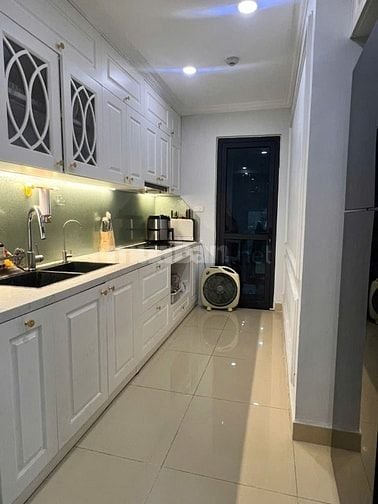 Căn hoa hậu 2 ngủ Goldmark city-Cần bán gấp-Full nội thất