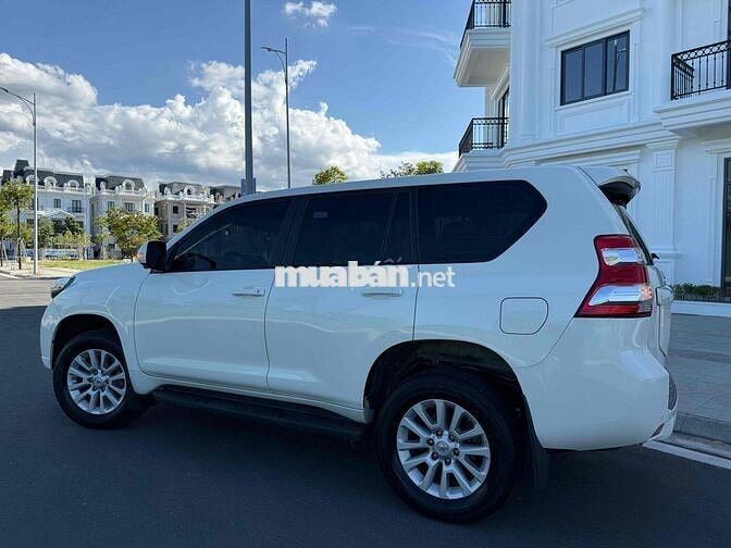Prado model 2016  TXL 2.7L hộp số 6 cấp 1 chủ Hue