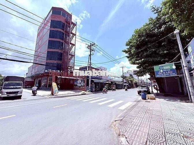 DIỆN TÍCH KHỦNG GIÁ RẺ HẺM XE HƠI - SẴN DÒNG TIỀN CHO THUÊ 24tr/tháng