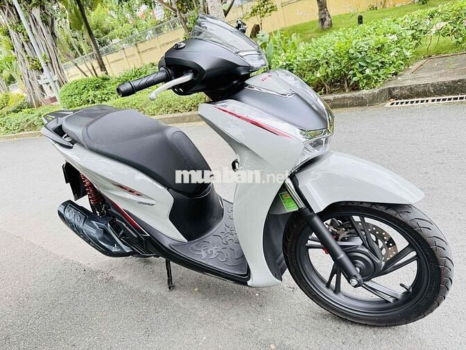 Chính chủ bán xe SH 160i 2024 màu xám xi măng