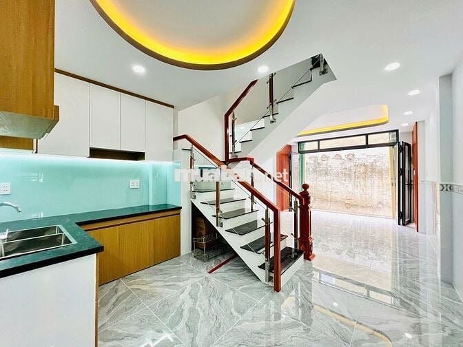Bán nhà SHR - Hẻm ô Tô Đường Bùi Văn Ngữ Q12. Giá : 3,68 tỷ