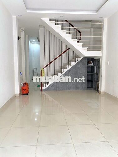 Nhà HXH Hoàng Hoa Thám 5x15 Trệt.2Lầu.3PN.3wc.ôtô vô nhà.