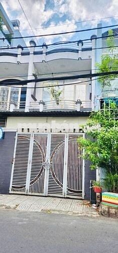 Cho thuê nhà gần chợ Tân Hương Tân Phú, 1 lầu, 3PN, đường 6m, 12tr
