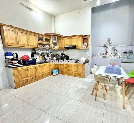 Cho thuê nhà MT Đường Số 6 Cư xá Bình Thới P.8 Q.11