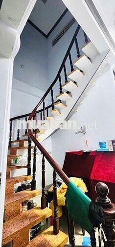 Cho thuê nhà gần chợ Tân Hương Tân Phú, 1 lầu, 3PN, đường 6m, 12tr