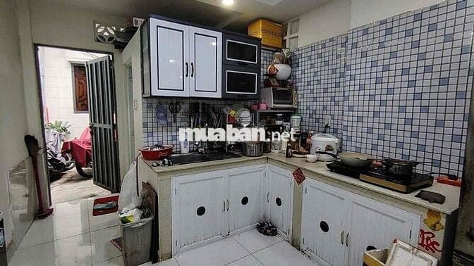 CHO THUÊ NHÀ XVNT 2 LẦU SÂN THƯỢNG 2PN 3WC GIÁ 8 TRIỆU