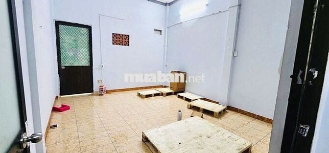 Cho thuê nhà gần chợ Tân Hương Tân Phú, 1 lầu, 3PN, đường 6m, 12tr