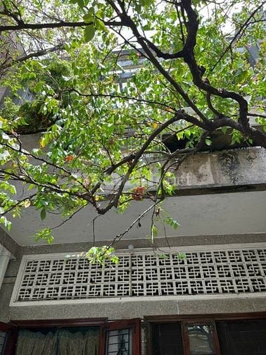 Bán nhà đường xe hơi 95m2 3pn gần trường sa