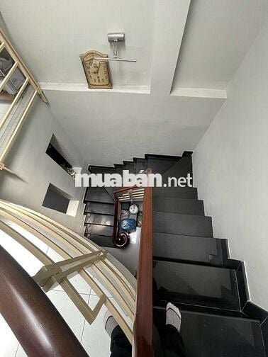 Nhà đẹp hàng hiếm71m2,cách mặt tiền đường Huỳnh Tấn Phát 20m,nhỉnh5tỷ