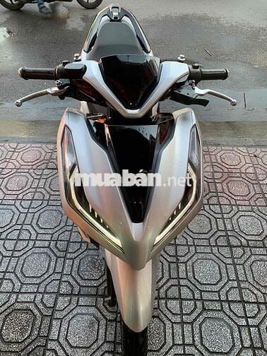 VARIO. 125. 2022. đẹp keng xờ beng. Chí chủ kí 2p