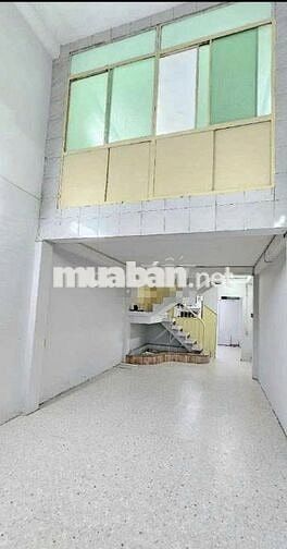 Hẻm xe hơi 122/8 Lạc Long Quân P3 Q11. DT: 4x14m, 2 lầu ST, 4PN, 3WC