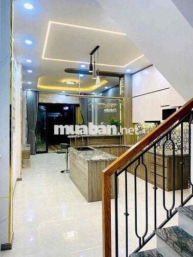 Nhà Rộng Đẹp Dài DT 4x25m 1Trệt 1Lầu 3Pn 3Wc Sân Rộng Đậu Ôtô Hẻm Tải