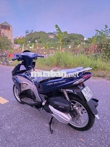 Airblade 2017 xanh than siêu hiếm