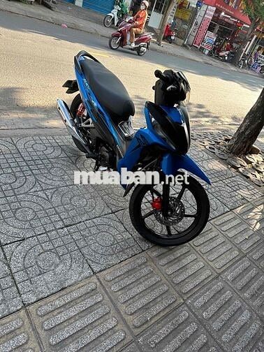 Wave Rsx  biển Kiên Giang