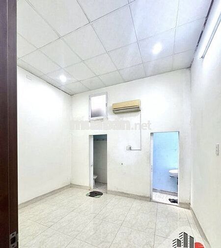Nhà hẻm xe hơi 80m2 ,3 phòng ngủ,đường Phạm Đăng Giảng ,Q.Bình Tân