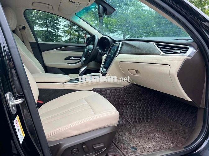 VinFast Lux A2.0 2020 Premium 2.0 AT - 39000 km