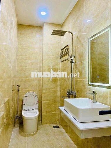 Nhà Rộng Đẹp Dài DT 4x25m 1Trệt 1Lầu 3Pn 3Wc Sân Rộng Đậu Ôtô Hẻm Tải