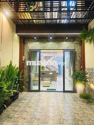 Nhà Rộng Đẹp Dài DT 4x25m 1Trệt 1Lầu 3Pn 3Wc Sân Rộng Đậu Ôtô Hẻm Tải