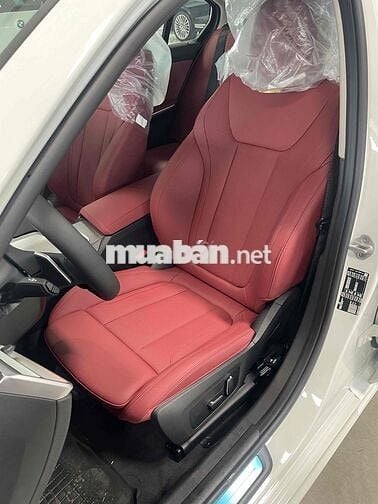 BMW 3 Series 2025 320i Sport Line NT Đỏ Trả Trước