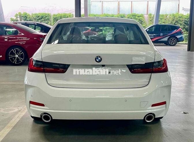 BMW 3 Series 2025 320i Sport Line NT Đỏ Trả Trước