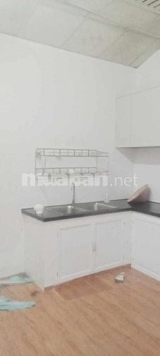 Cho thuê nhà nguyên căn quận 8 ( giá rẽ )