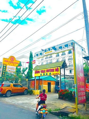 Mợ 2 cần tiền bán lô đất trong KDC 128m2 (SHR) đường nhựa 8M 