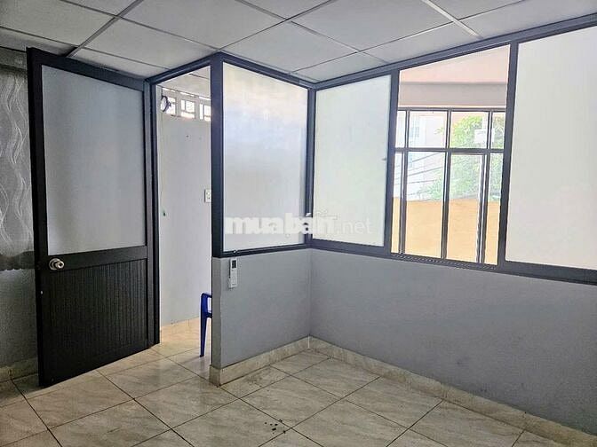 NHÀ NGUYÊN CĂN CÓ SÂN RỘNG ÂU CƠ, TÂN PHÚ