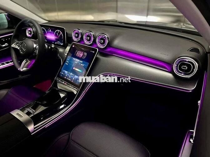 Mercedes C200 2025 – Giá ưu đãi chỉ 1,56 tỷ