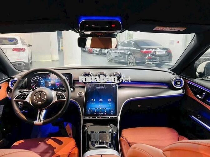 Mercedes C200 2025 – Giá ưu đãi chỉ 1,56 tỷ