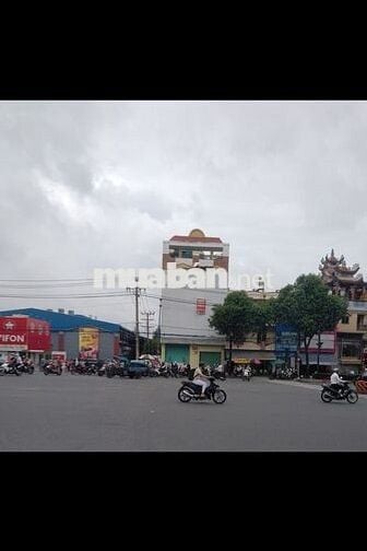 CHO THUÊ NHÀ MẶT TIỀN Đường Trường Chinh, Quận Tân Phú