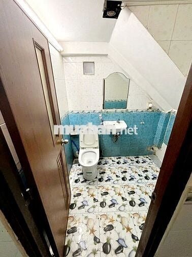 (4pn-3wc), có sân để xe + sân thượng, HXH 230/5 Cao Thắng, Q10