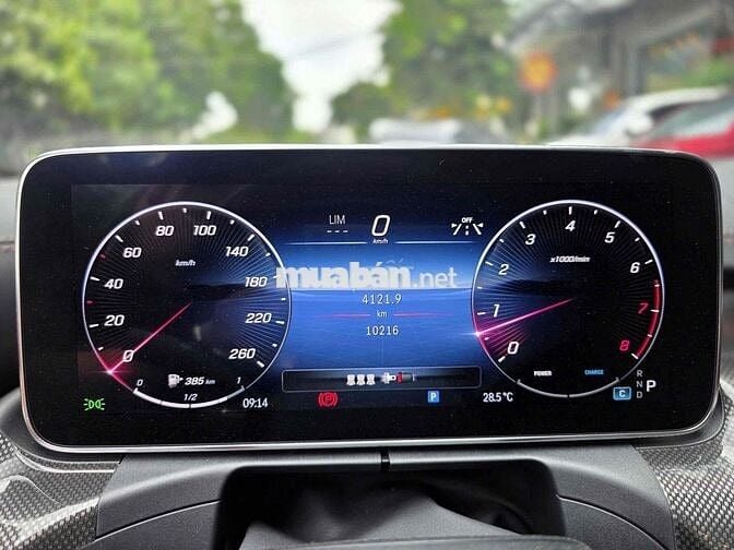 Mercedes Benz C300 AMG 2022 - 10.000 km