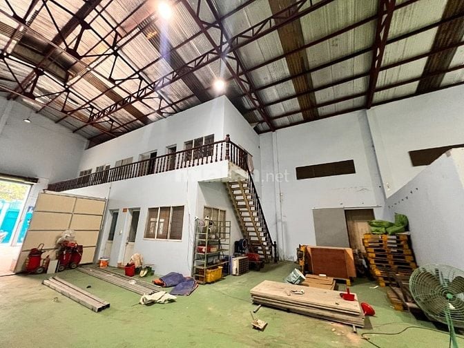 Cho Thuê Xưởng DT Hơn 1.000m2, Đường Container 40Ft, Hương Lộ 2