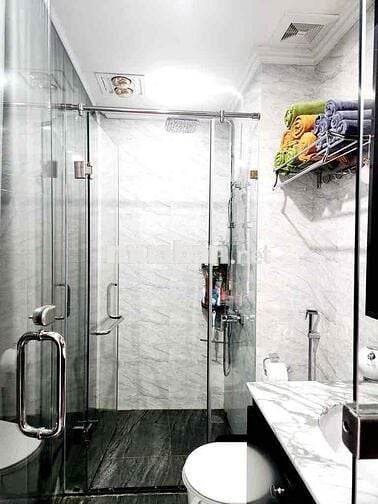 1 NHÀ RA OTO TRÁNH DÂN XÂYTÂM HUYÊT CÔNG NĂNG ĐẦY ĐỦ THIẾT KẾ HIỆN ĐẠI