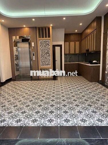 BÁN NHÀ PHỐ GẦN VIỆN ĐỨC GIANG Ô TÔ VÀO NHÀ