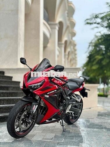 Honda CBR650R Model 2023 đã đi được 1400km