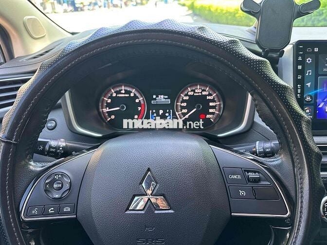 Mitsubishi Xpander 2020 1.5AT - 100000 km