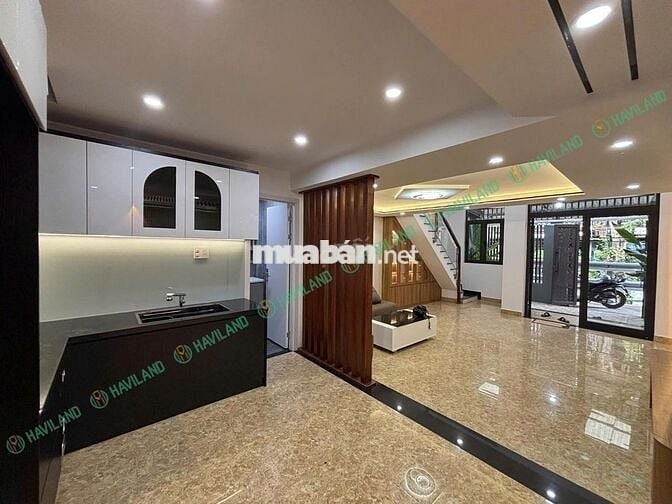 Nhà ngay trung tâm thành phố - 4PN