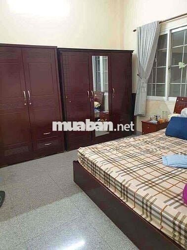 Cho thuê nhà nguyên căn hẻm xe hơi giáp Khu ABC làng đại học giá :9.5