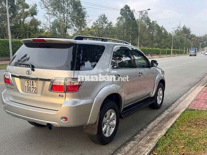 Toyota Fortuner 2011 – Một Chủ Mua Mới