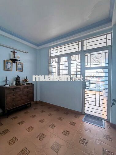 CẦN TIỀN BÁN NHÀ ĐƯỜNG TÂN SƠN NHÌ  SHR